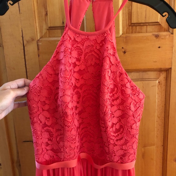 David’s Bridal Bridesmaids Dress Size 4 - Picture 3 of 7